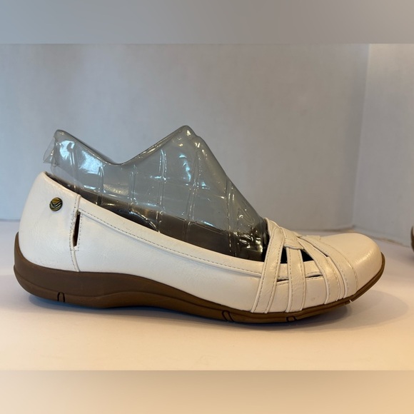 Life Stride Soft Systems white slide-on loafers size 7.5 M - Picture 3 of 10